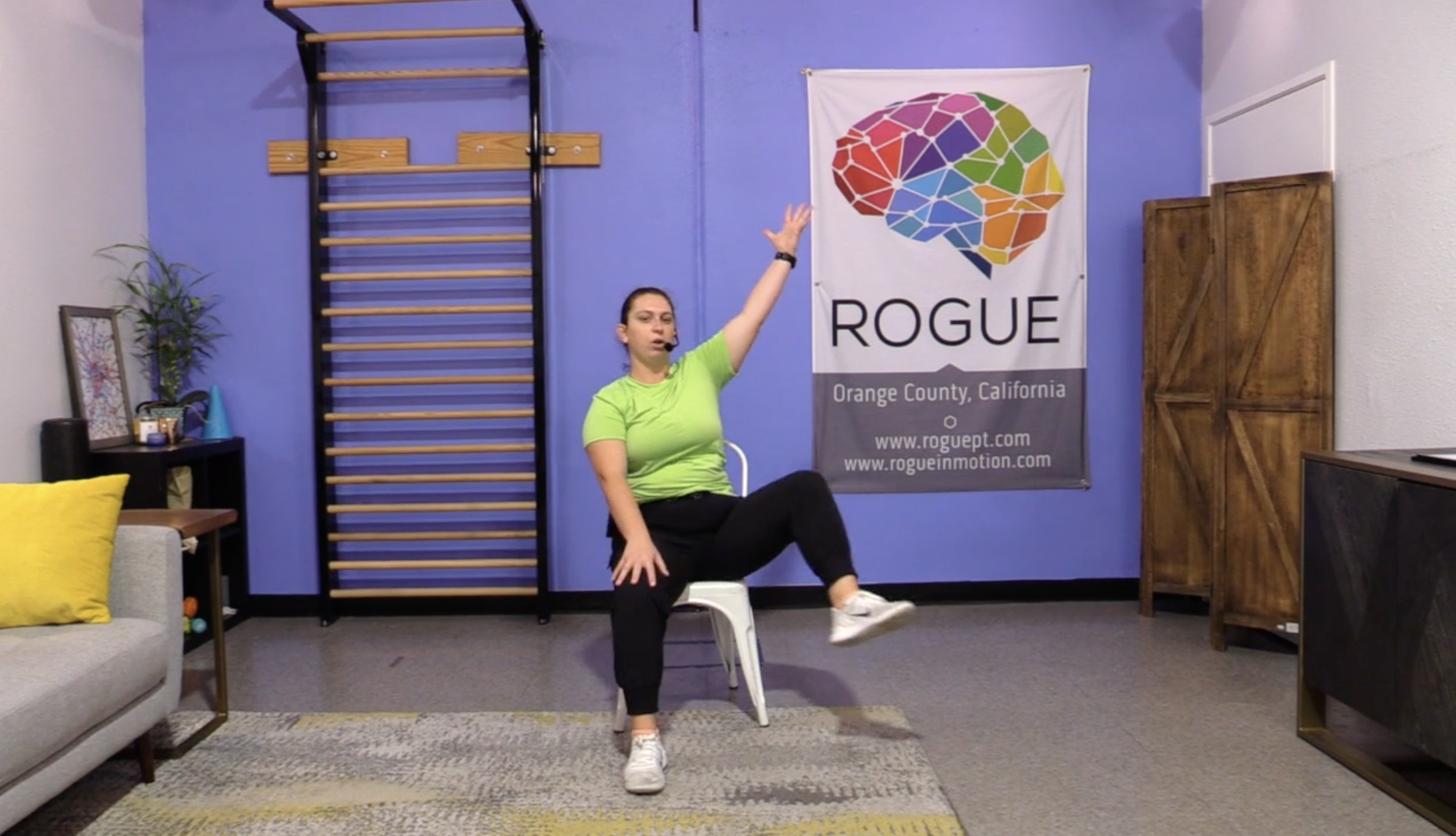 11-30-23 PWR! Moves ~ Thursday ~ Mobility Week with Julia!