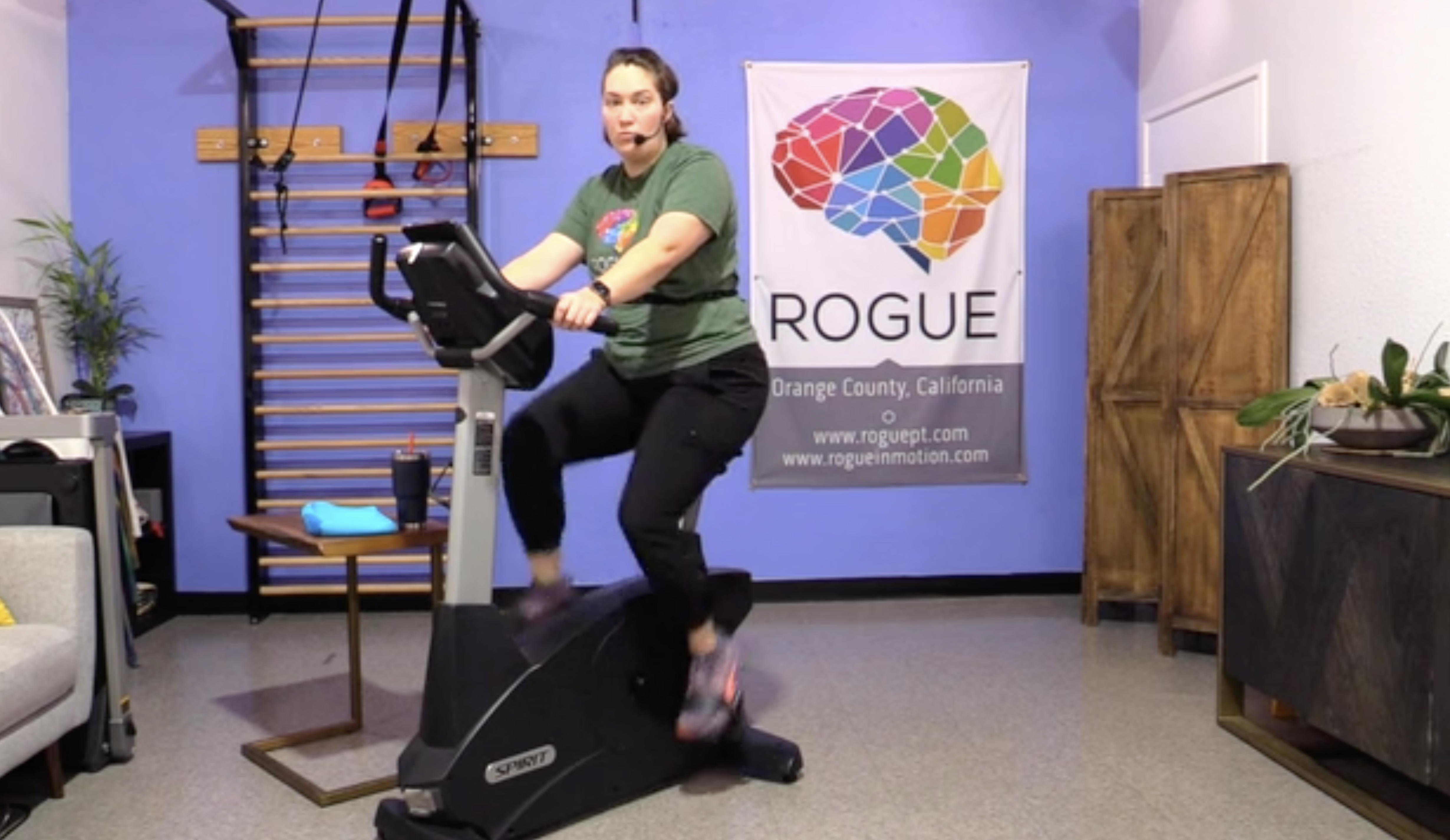 12-30-24 Cardio ~ Monday ~ 40 Minutes of Intervals with Alyx!