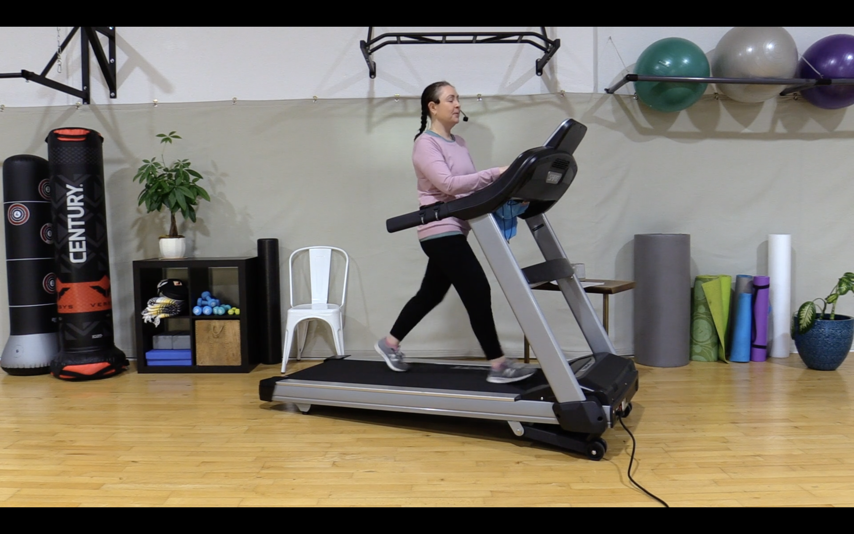 1-15-21 Cardio -- 40 Minutes with Intervals!