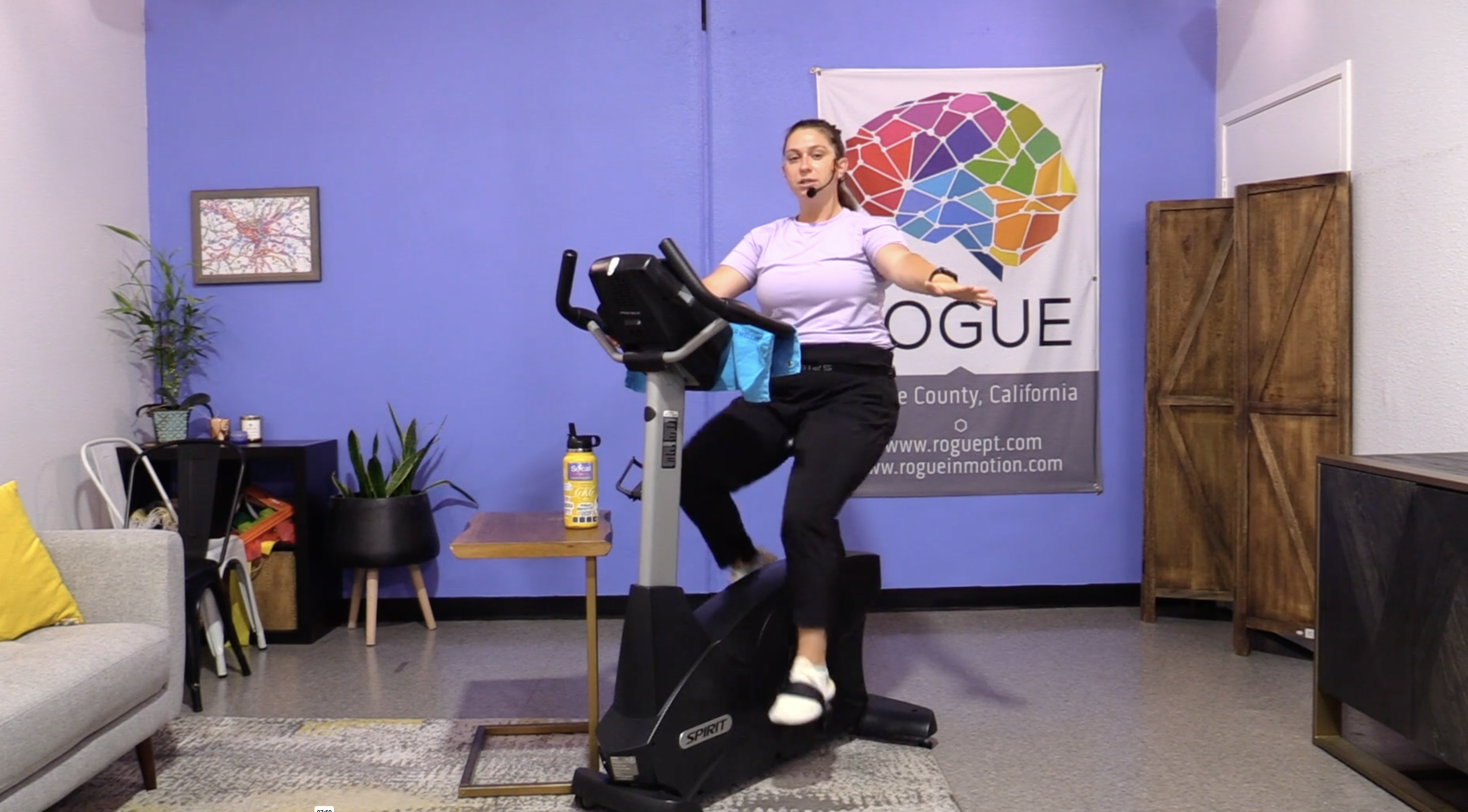 6-30-23 Cardio ~ Friday ~ 30 Minutes of Intervals with Julia!