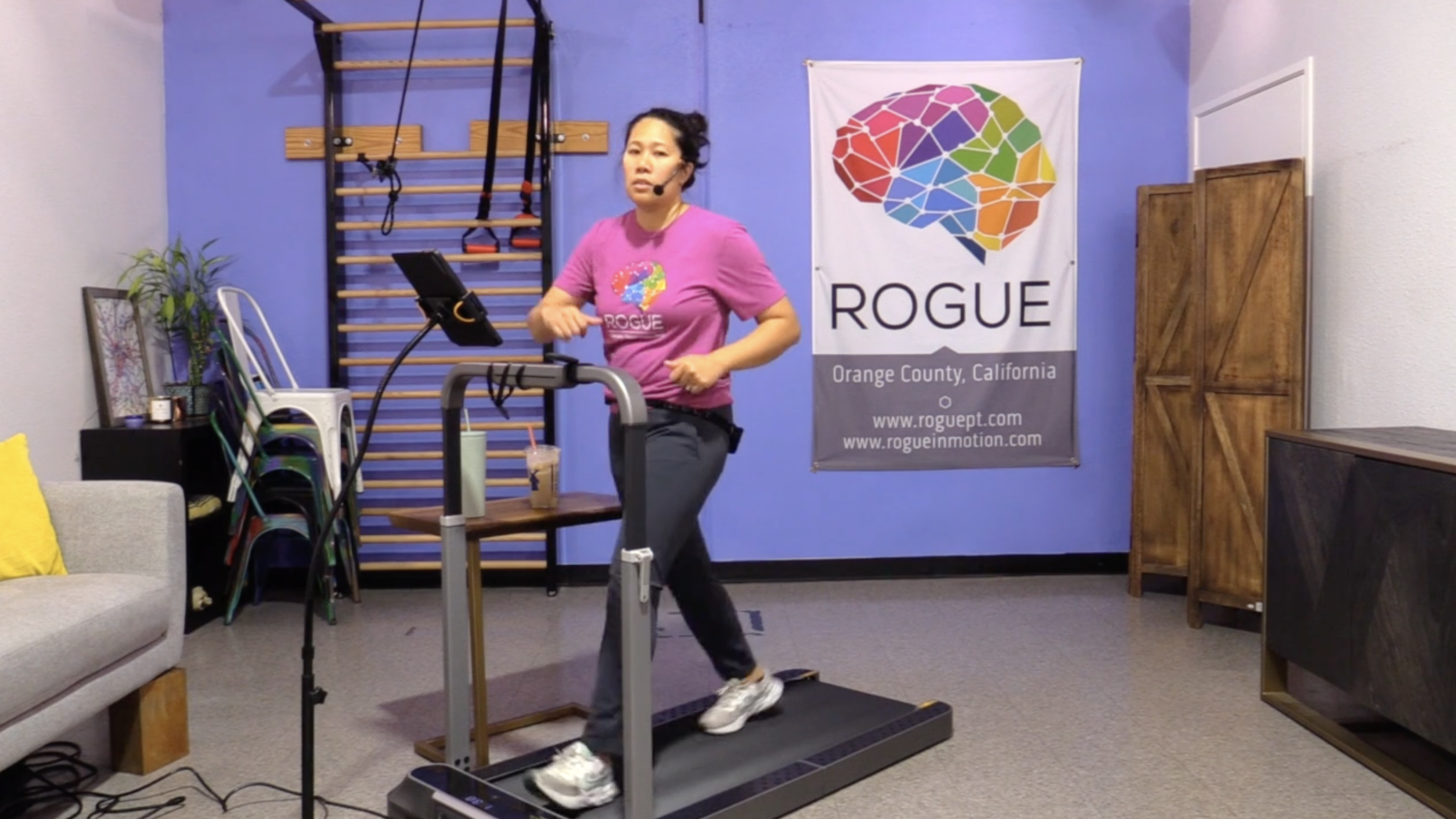 10-15-25 Cardio ~ Wednesday ~ 10 Minutes of Intervals with Jamie!