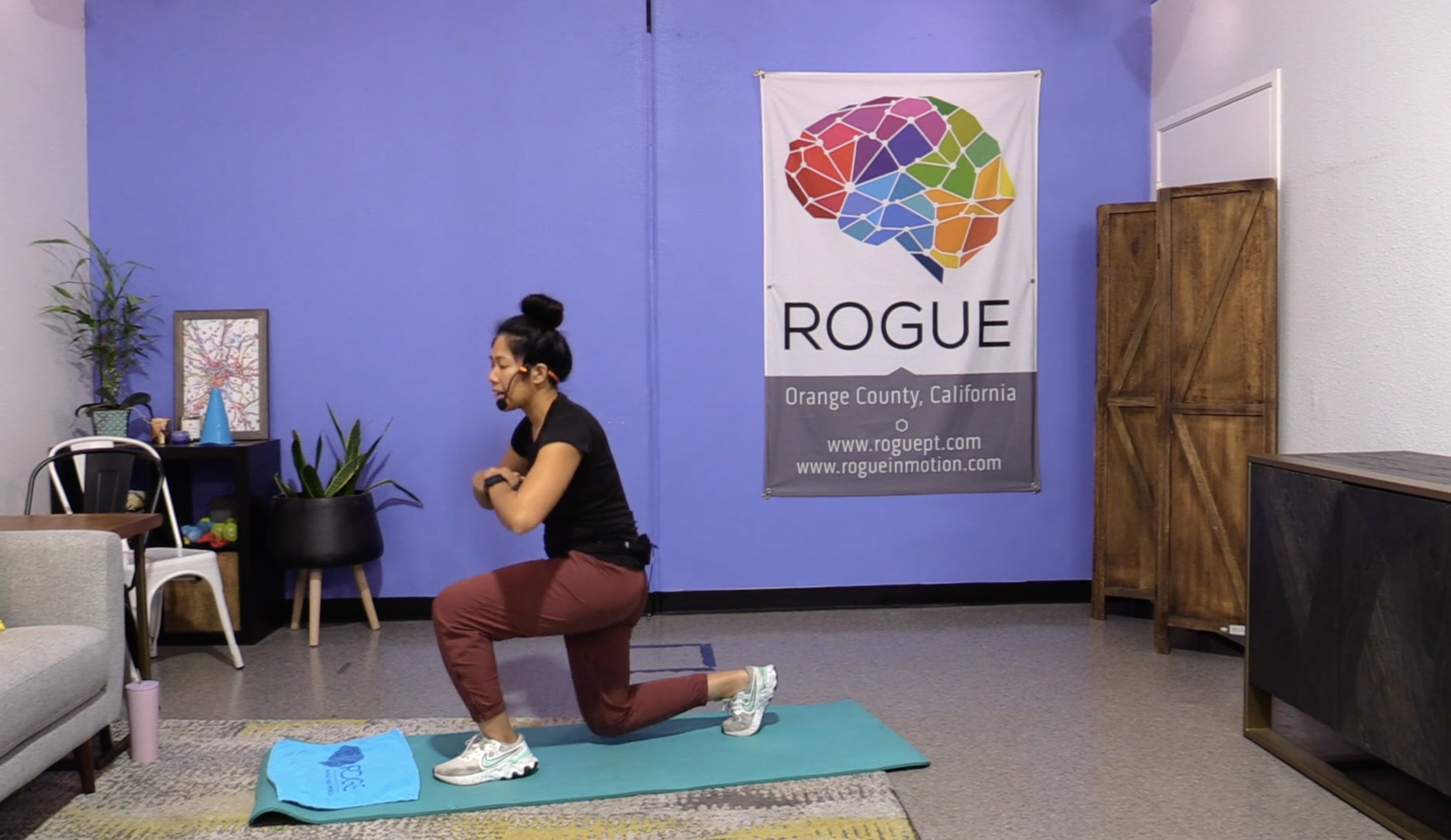 8-29-23 PWR! Moves ~ Tuesday ~  Voice + Brain Games with Jamie!