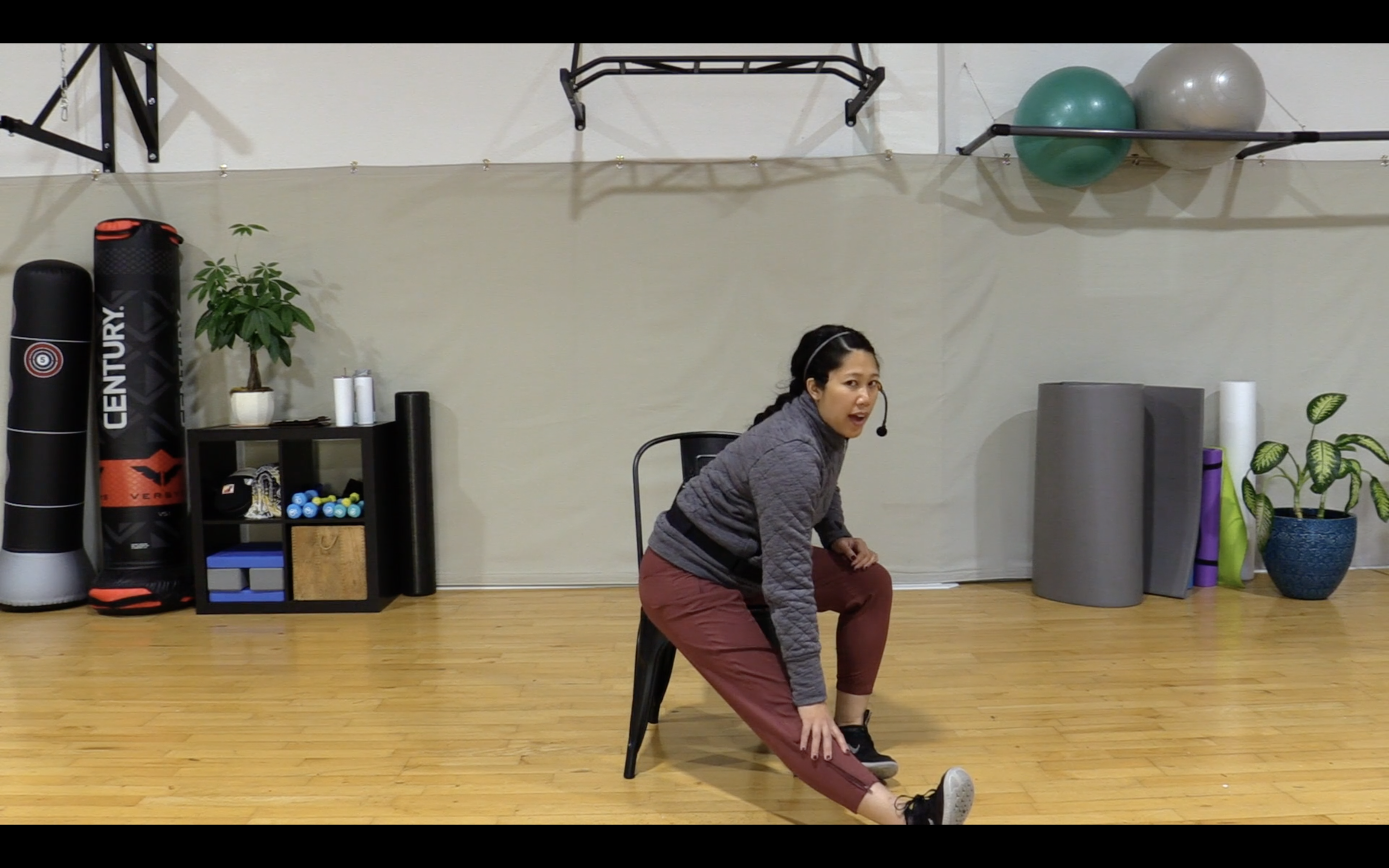 11-28-20 PWR Moves - Saturday Stretch!