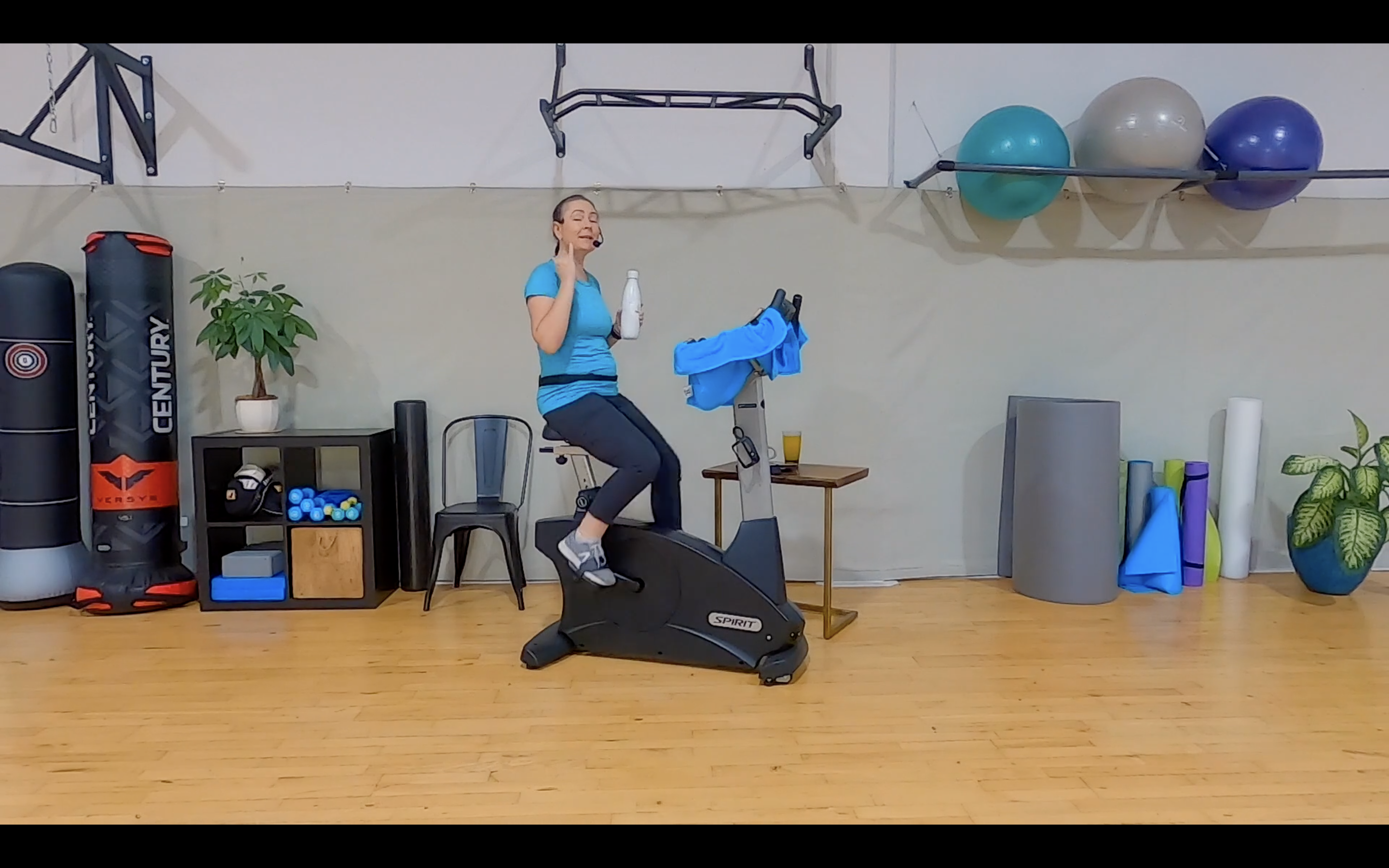 10-12-20 Cardio -- 40 Minutes with Intervals!