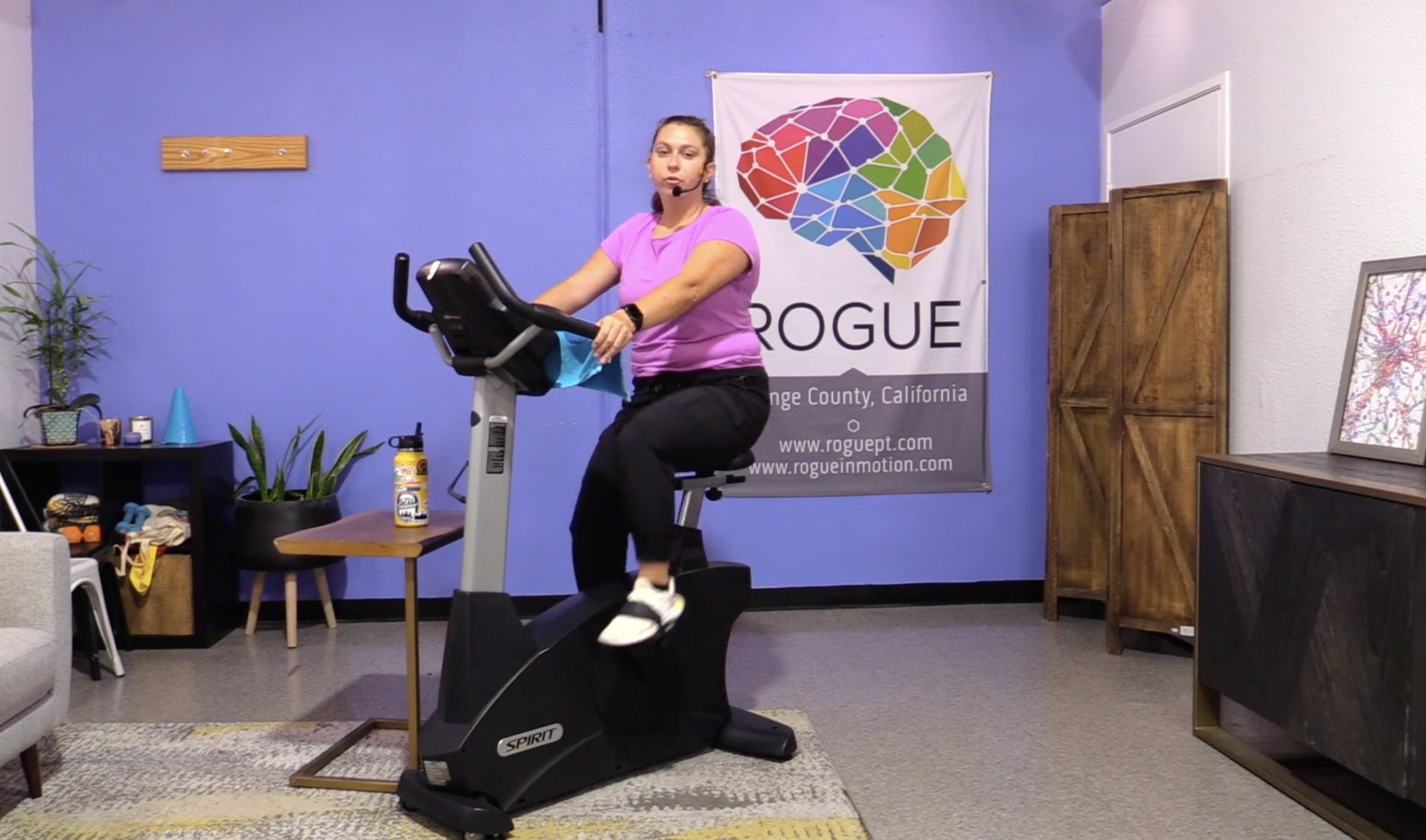 9-15-23 Cardio ~ Friday ~ 30 Minutes of Intervals with Julia!