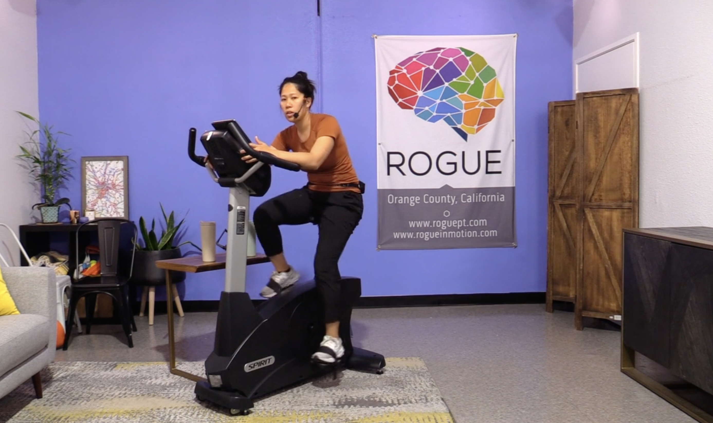 7-7-23 Cardio ~ Friday ~ 30 Minutes of Intervals with Jamie!