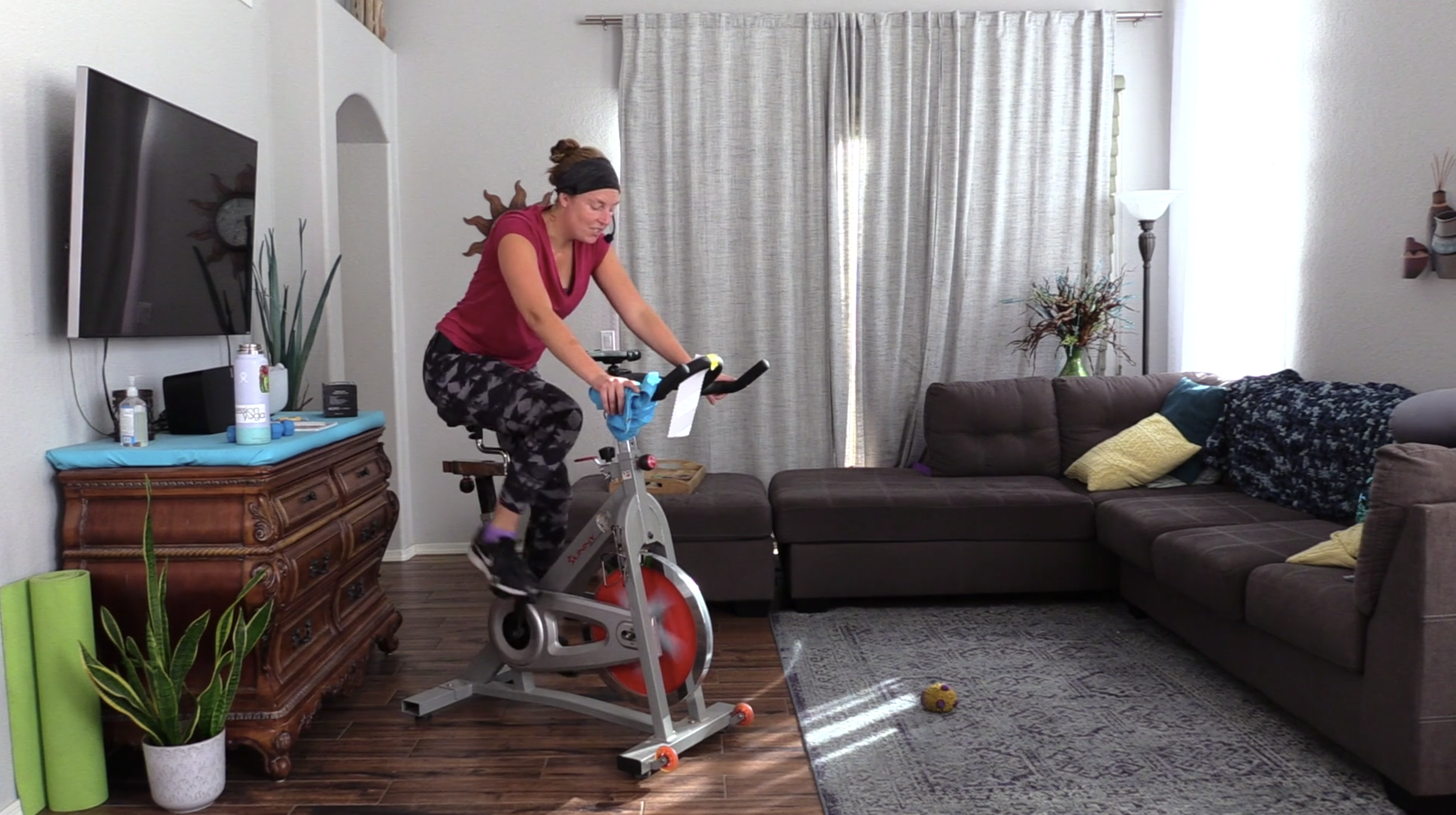 11-29-21 Cardio -- 40 minutes with Intervals! 