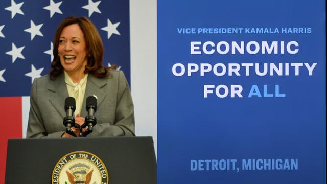 VP Harris travels to Detroit for Econ...