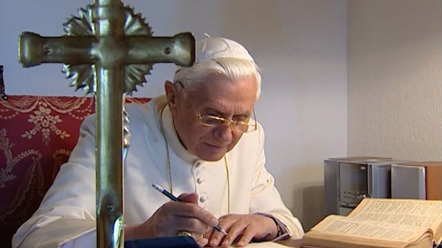 Benedict XVI denies accusations of mi...