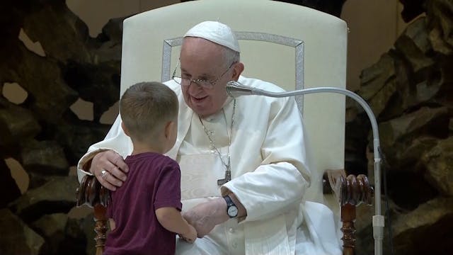 El Papa Francisco regala su reloj per...
