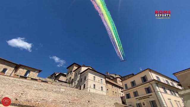 Military planes paint skies above Ass...