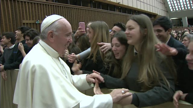 Pope to students: when you become a s...