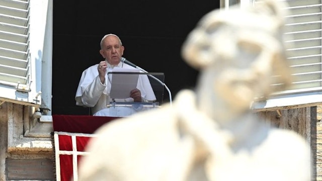 Pope Francis addresses news of the Holy Land with "great sorrow"