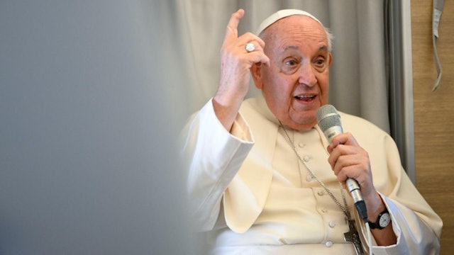 Pope Francis: “The relationship with China is very respectful”