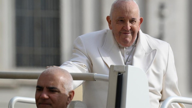 This is how Pope Francis looks 11 years after his election