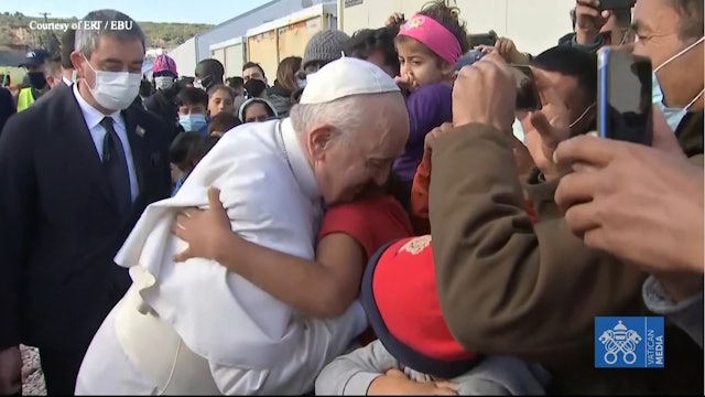 Pope Francis among refugees in Lesbos, Greece