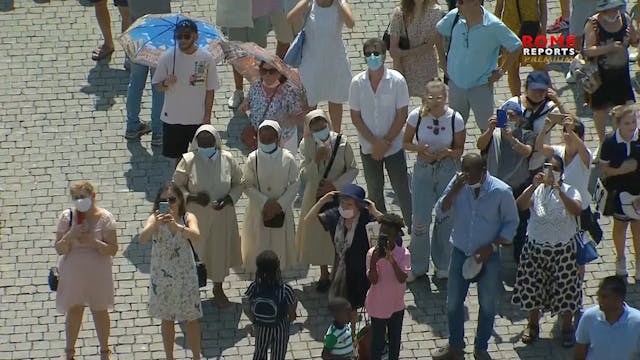 Pope prays for Haiti after devastatin...