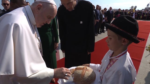 Septiembre de 2021: El Papa visita Hu...