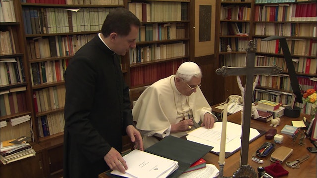 Benedicto XVI escribe carta por los 100 años del nacimiento de Juan Pablo II