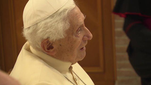 Benedict XVI apologizes, says decisiv...