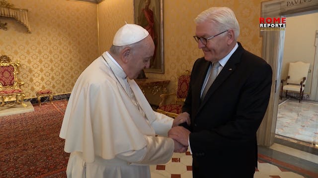 El Papa se reúne con presidente de Al...
