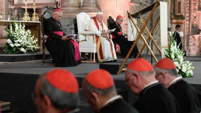 Pope asks not to surrender to secularization
