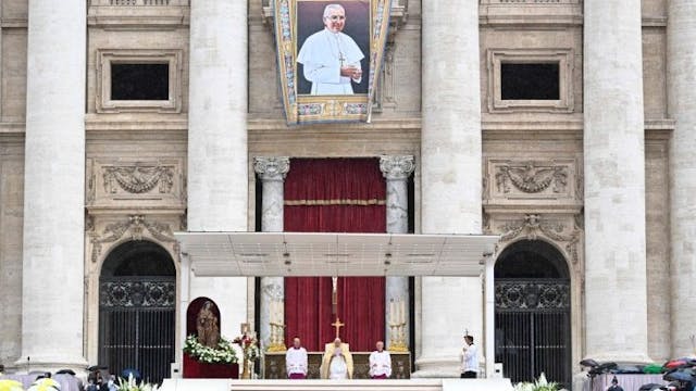 Septiembre de 2022: El Papa viaja a K...
