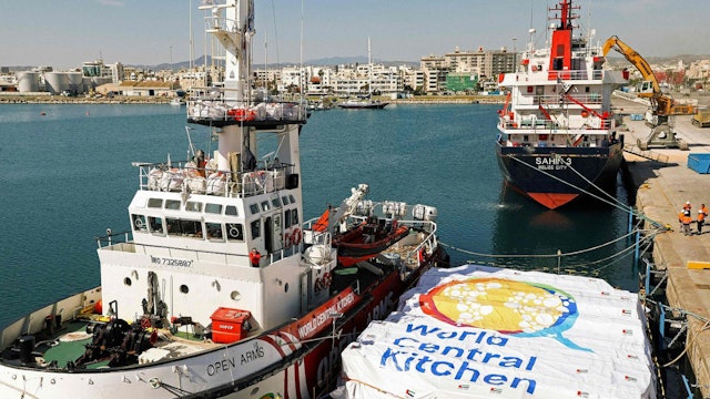 Two organizations team up to deliver 200 tons of food to Gaza through the sea