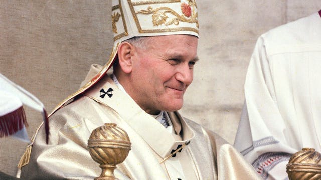 El Papa defiende a Juan Pablo II en e...