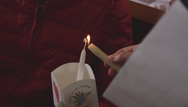 Syrian children send candles to every...