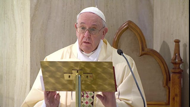 Pope prays for families and victims o...