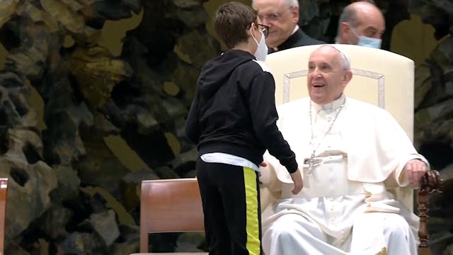 El niño que conmovió al Papa y consig...