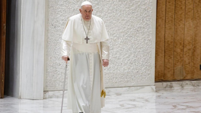 Pope Francis suspends activities another day due to “mild flu symptoms no fever”
