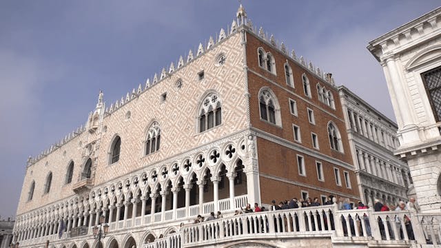 El Vaticano en la Bienal de Arquitect...