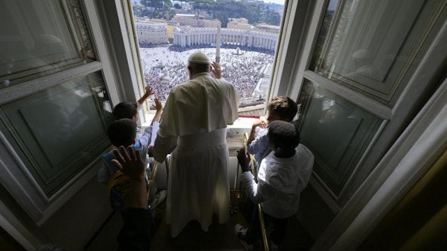 Francisco convoca a niños de todo el mundo para un encuentro en Roma