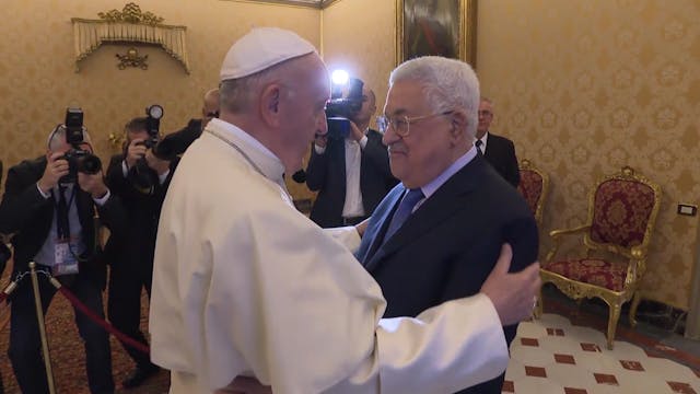 Pope Francis talks to Palestinian pre...