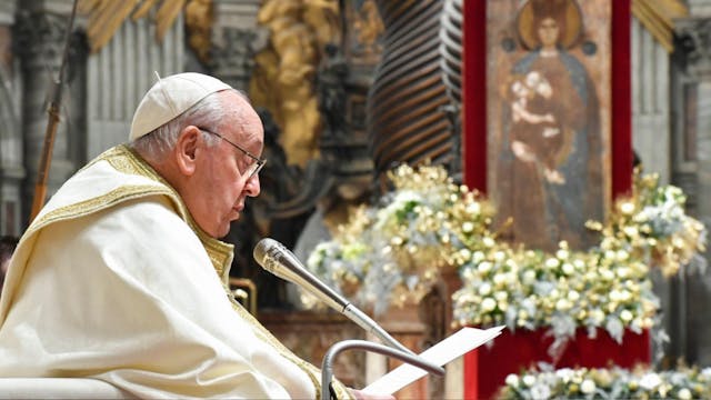 Francisco: “Quien hiere a una sola mu...