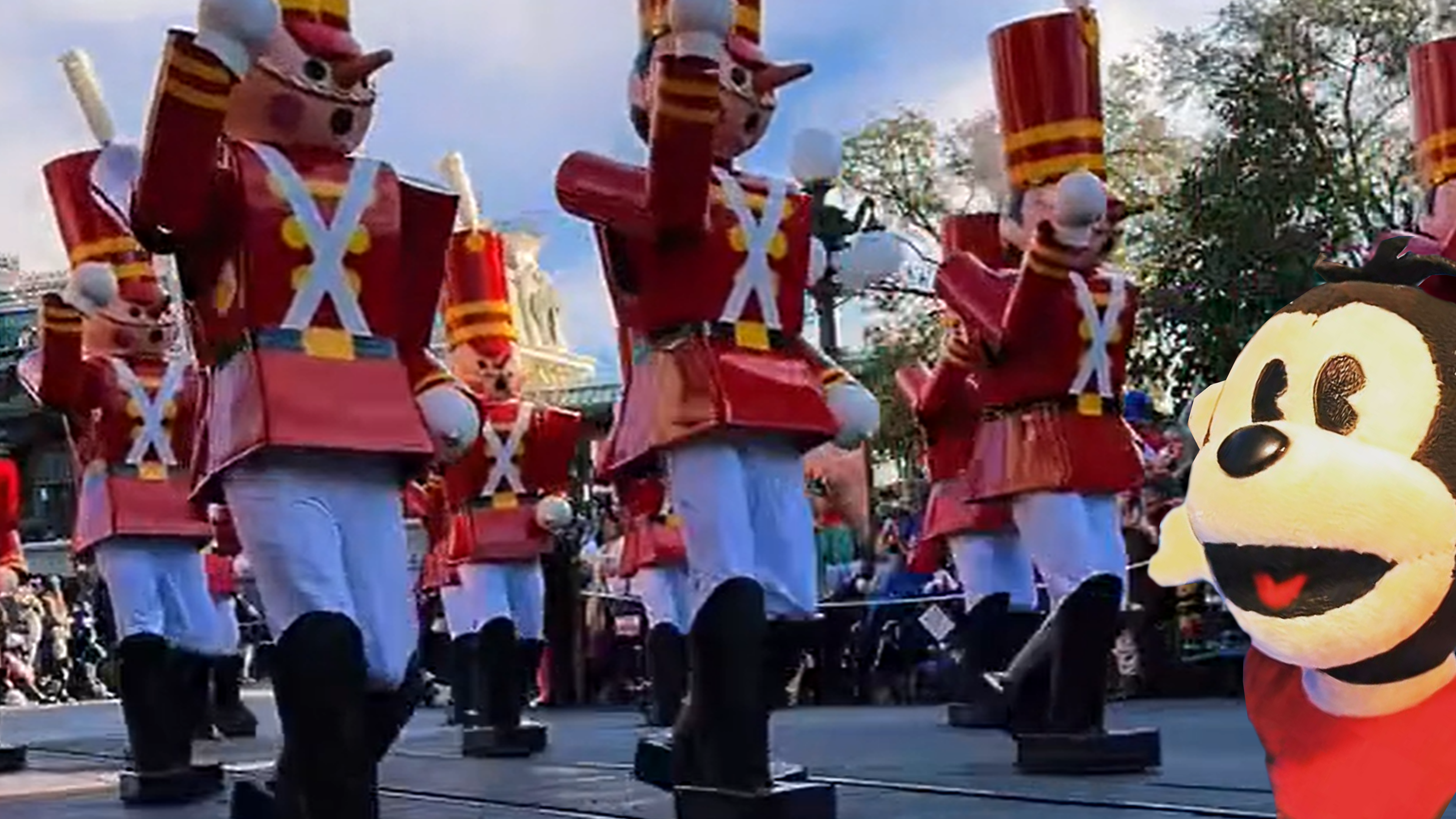 Joe Coconut streams Christmas Parade