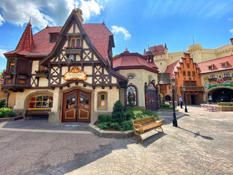 World Showcase Tour