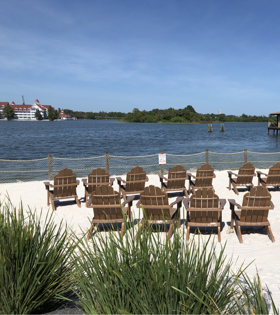 Walk to Epcot and Beach vibes