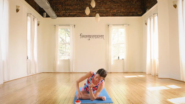 Hips/IT Band Yoga Workout