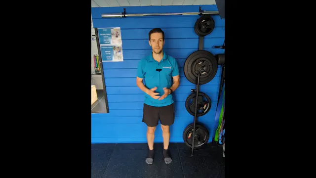 Lateral squats