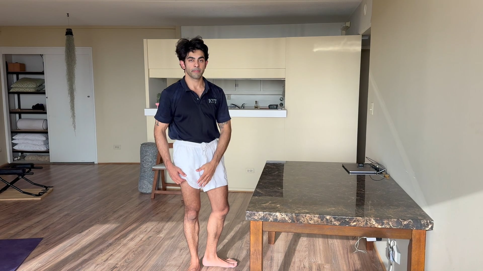 GB- Foot to Chest on Counter