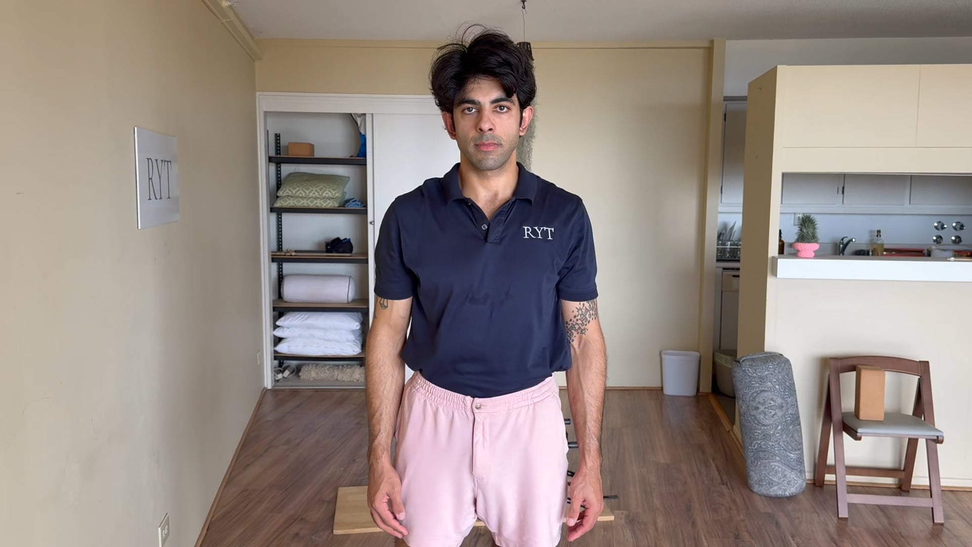 LV- Long Lunge (Liver)