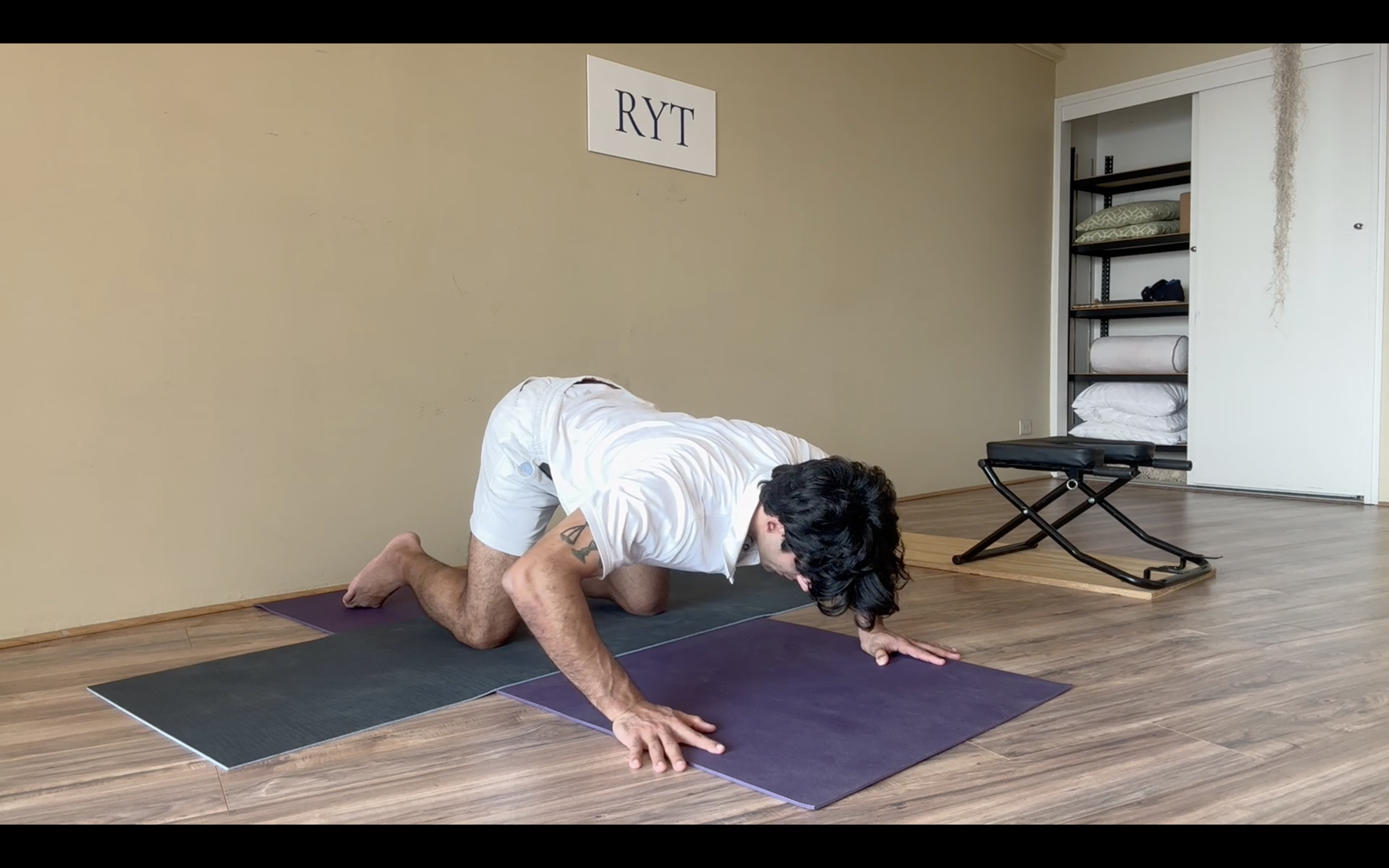 Day 24- RYT 16- The 4 Worlds, Full Body Flow- 38 min