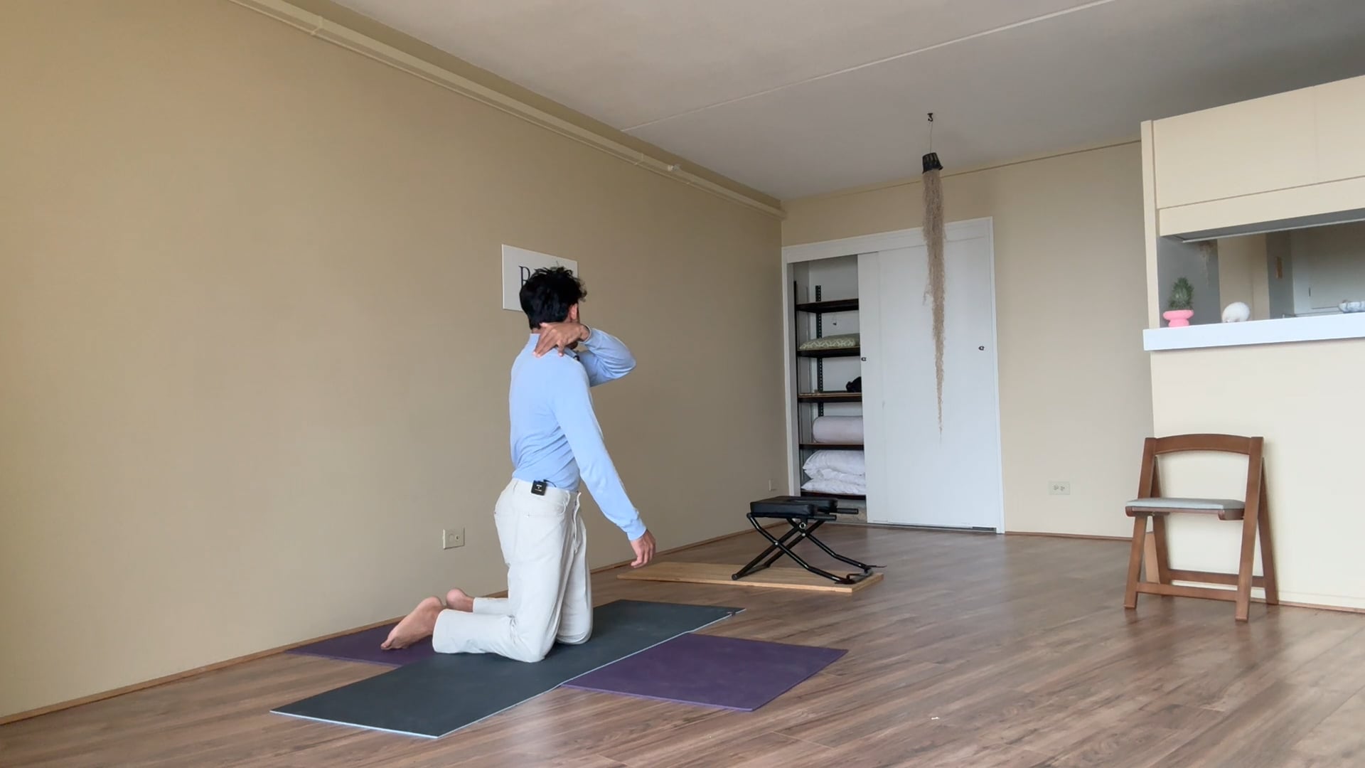 Day 23- Shoulder Girdle Flow Level 2- Thymus