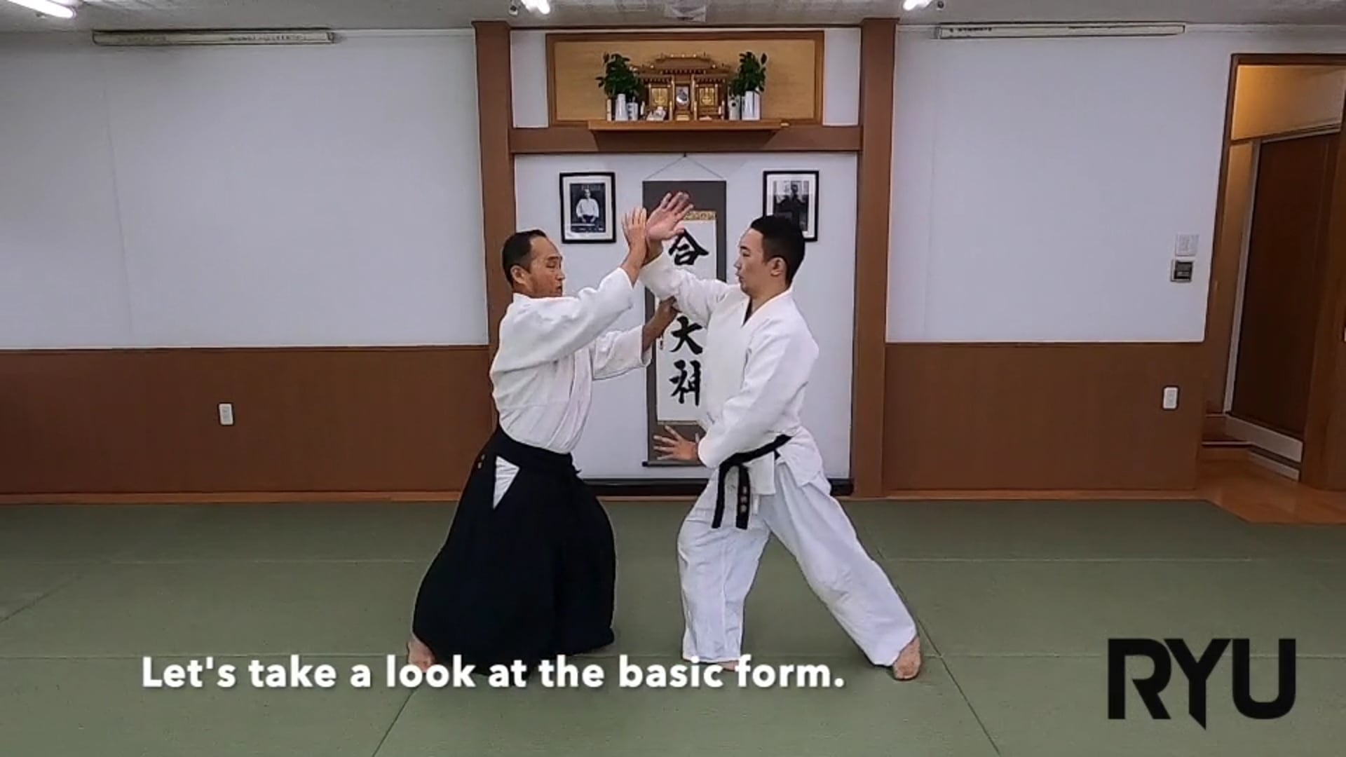 正面打ち三ヶ条抑え（二）　Shomen uchi sankajo osae (2)　2020/07