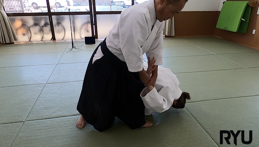 正面打ち四ヶ条抑え（二）新！Shomen uchi yonkajo osae (2) NEW VERSION!! 2021/01