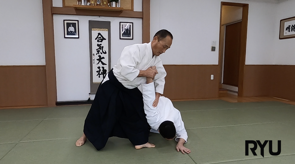 肩持ち一ヶ条抑え（一）新！Kata mochi ikkajo osae (1) NEW VERSION! 2021/12