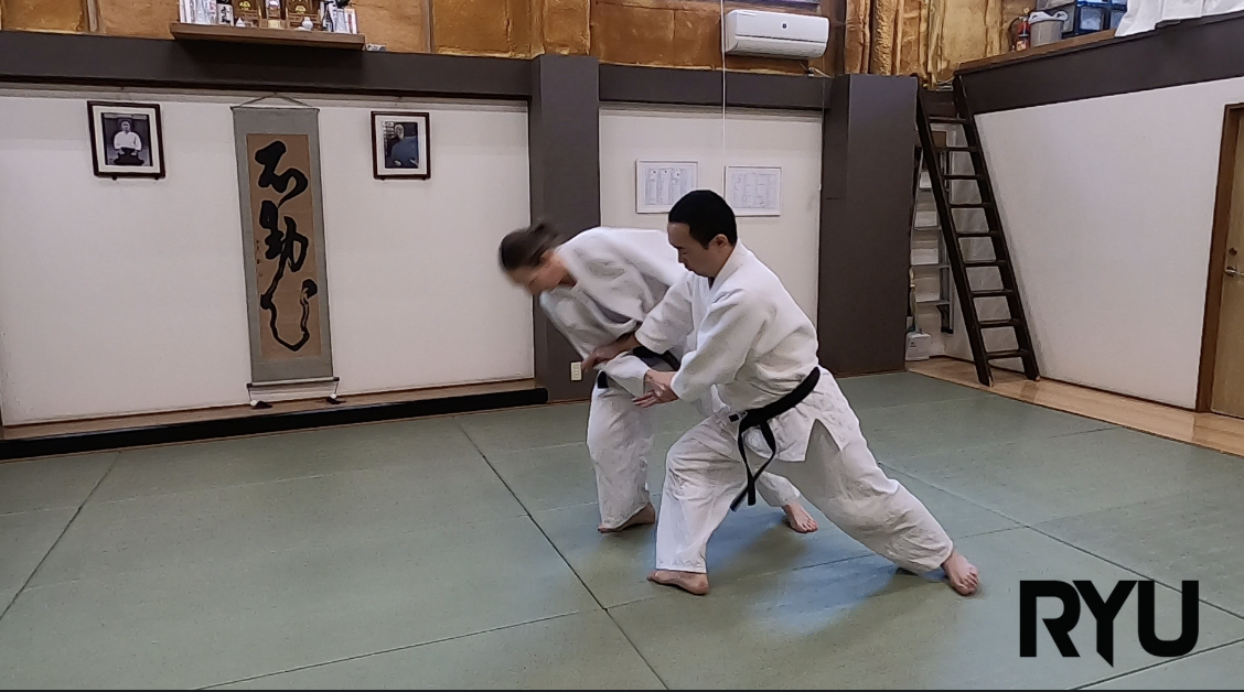 第３５回浦安市合気道演武大会　演武科目：片手持ち自由技  Demonstration syllabus: Katate mochi jiyuwaza